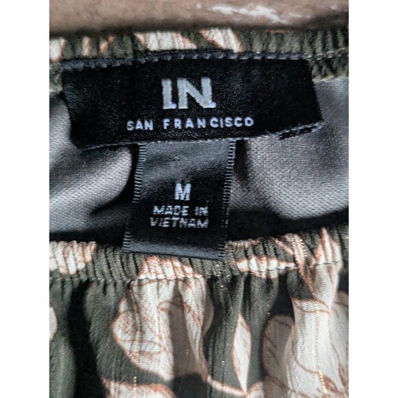 IN San Francisco Floral Square Neck Smocked Blouse - Picture 2 of 4